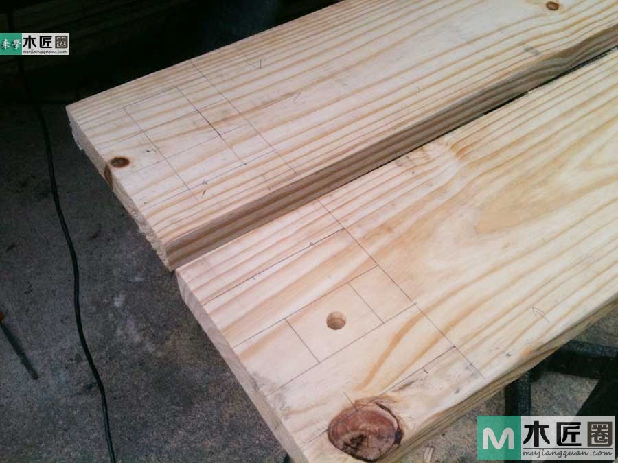 木工diy图解，自制简易原木榫卯书架