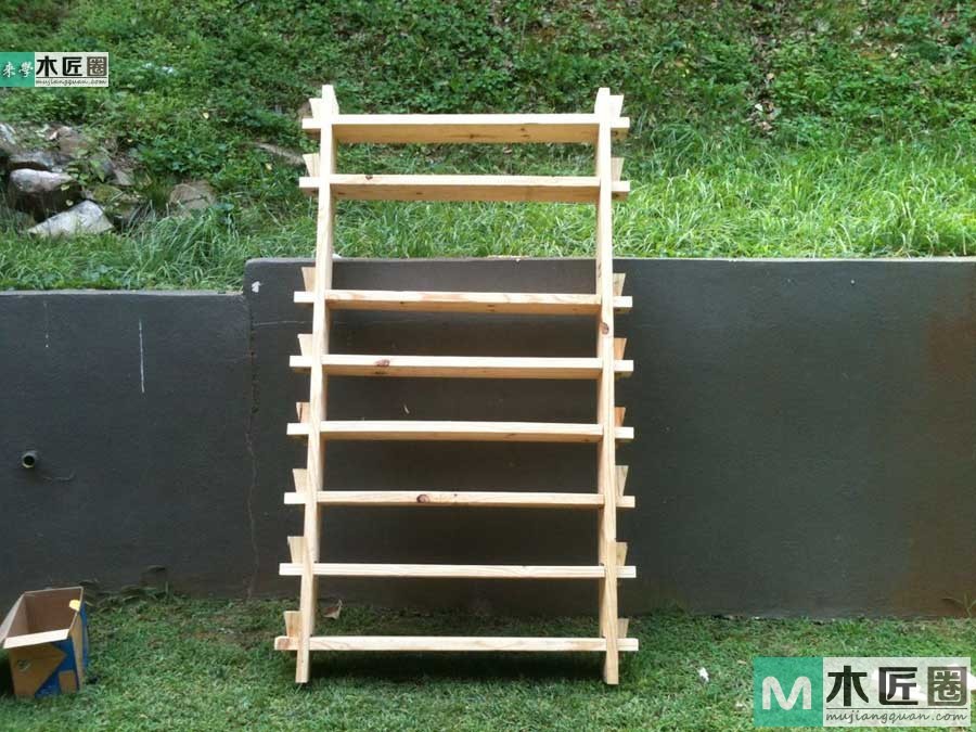 木工diy图解，自制简易原木榫卯书架