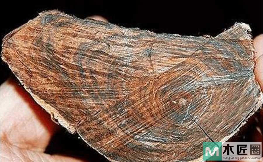 什么是“木性”？即是说这块木头变形力、歪曲力较大