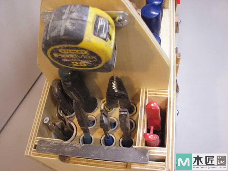 经常DIY，我的木制工具箱