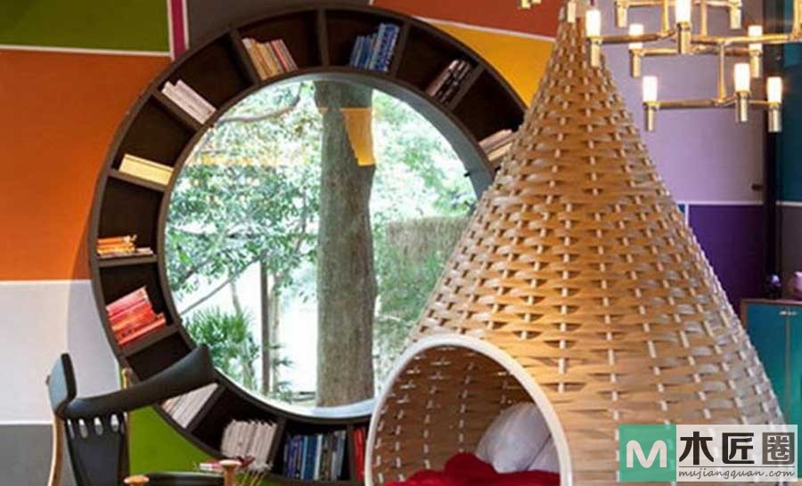 巴西设计师的创意圆窗书柜，打造理想阅读角落