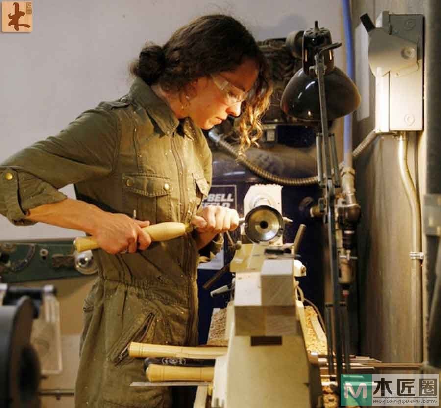 木工爱好者，去品位不同木头的diy气味和触感