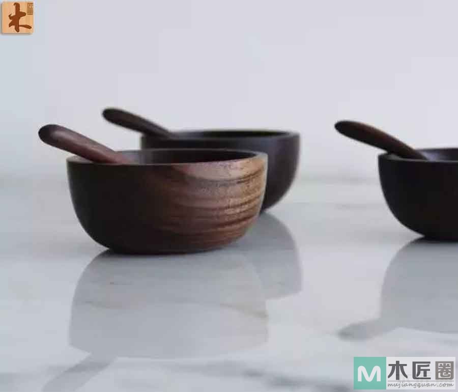 木工爱好者，去品位不同木头的diy气味和触感