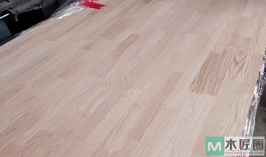 红橡木指接板是什么？红橡木指接拼板有什么优点？