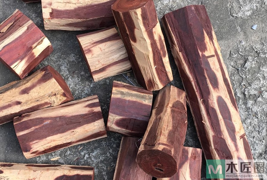 什么是紫檀木？紫檀木家具的优缺点是什么？