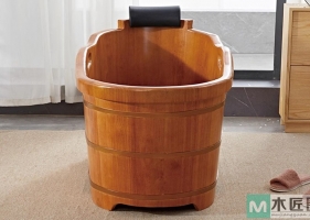 什么是泡澡木桶，这样的木桶浴缸的优缺点是什么？